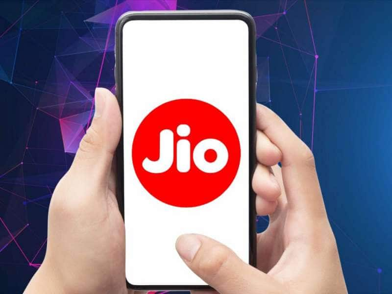 Jio offers: ஓடிடி தளங்களை இலவசமாக பார்க்க ஜியோவின் அசத்தல் ரீச்சார்ஜ் திட்டம்!