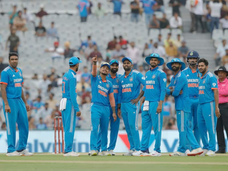 IND vs AUS: ஷமியின் மிரட்டலும், ஷர்துலின் சொதப்பலும் - இந்தியாவின் பந்துவீச்சு எப்படி இருந்தது?