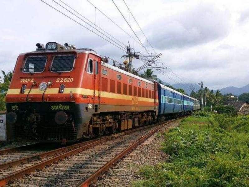 Indian Railways: ஒரே டிக்கெட்டில் 56 நாட்களுக்கு இந்தியா முழுவதும் சுற்றலாம்!