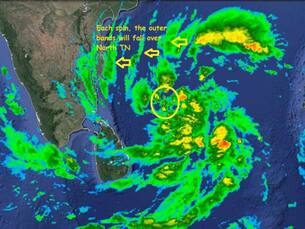 Cyclone Michaung Update: Heavy Rains, Gusty Winds Forecast for Chennai and  Nearby Districts | மிக்ஜாம் புயல்: 7 மாவட்டங்களில் மிக கனமழையோடு 70 கிமீ  வேகத்தில் தரைக்காற்று வீசும் ...