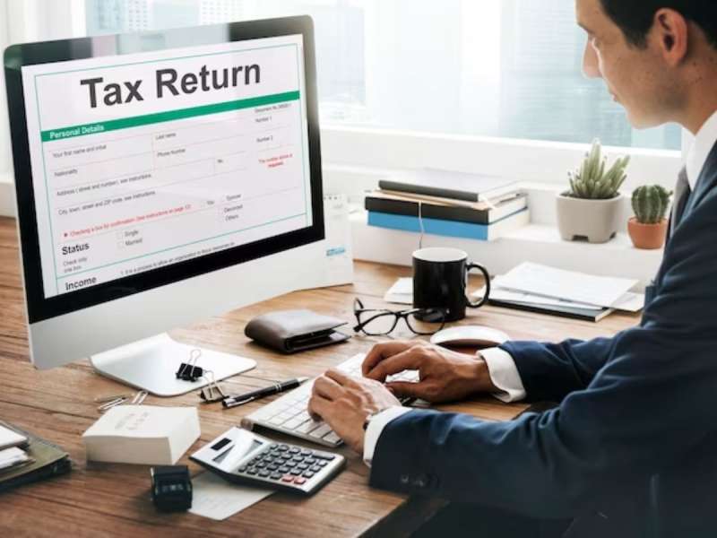 Income Tax Return : வருமான வரி செலுத்துவோர் கவனத்துக்கு... ITR பைல் செய்வதற்குமுன் தெரிந்துகொள்ளவேண்டியவை!