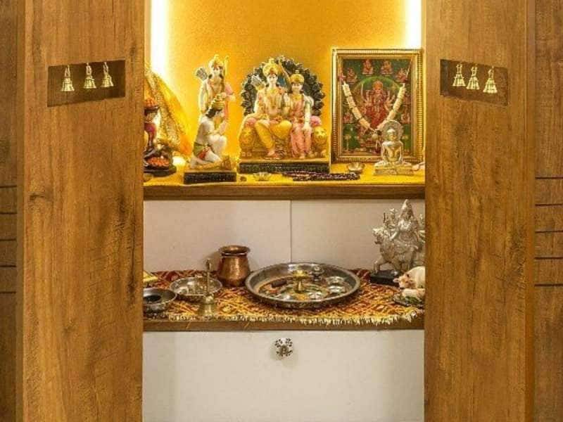 Vastu Tips: இந்த பொருட்கள் உங்கள் வீட்டில் இருந்தால் உடனே எடுத்துருங்க! 