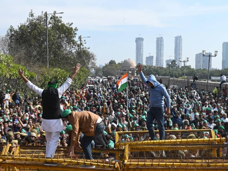 Bharat Bandh: நாடு முழுவதும் பிப். 16 முழு அடைப்பு...? - அழைப்பு விடுத்த விவசாயிகள்!