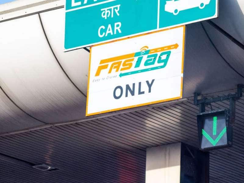 FASTag Deadline: காலக்கெடு நீட்டிக்கப்படுமா? ஆன்லைன், ஆஃப்லைனில் அப்டேட் செய்வது எப்படி?
