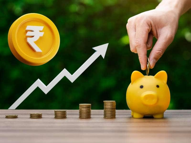 SBI Vs HDFC vs IDBI... வட்டியை அள்ளிக் கொடுக்கும் அசத்தலான FD திட்டம் எது... ஒரு ஒப்பீடு! title=