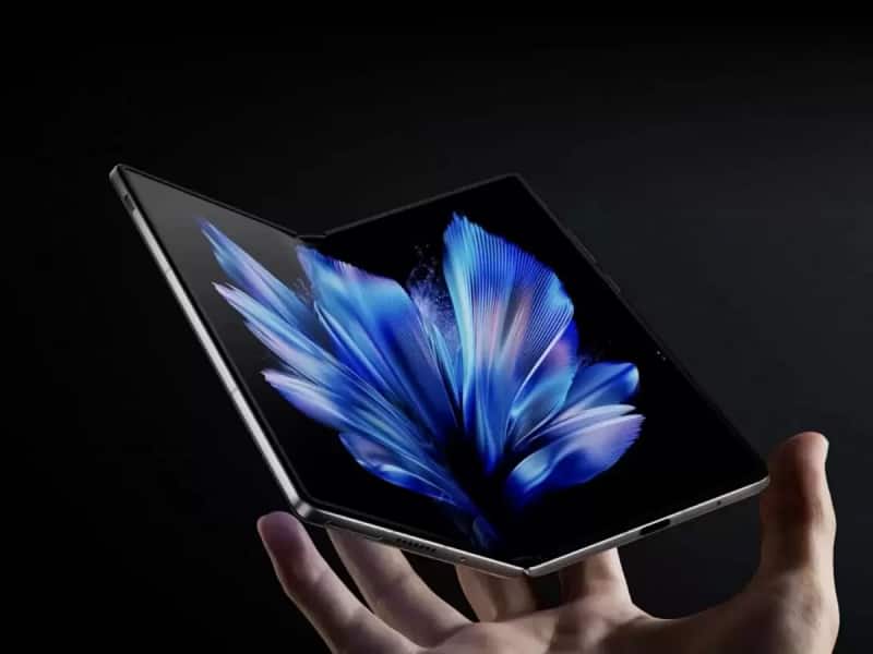 Foldable மொபைல் வாங்க ஆசையா... ரூ. 60 ஆயிரம் வரை தள்ளுபடி - வந்தாச்சு Vivo X Fold 3 Pro