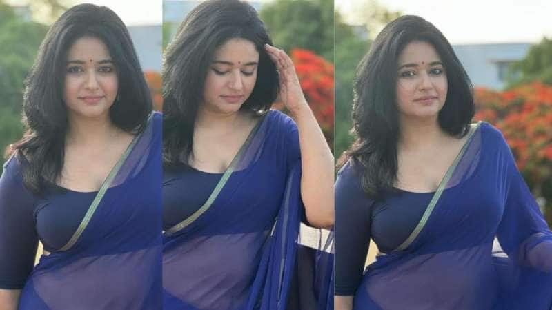 Poonam Bajwa : சேலையிலும் கவர்ச்சி காட்டும் பூனம் பஜ்வா! வைரலாகும் ஹாட் போட்டோஸ்..