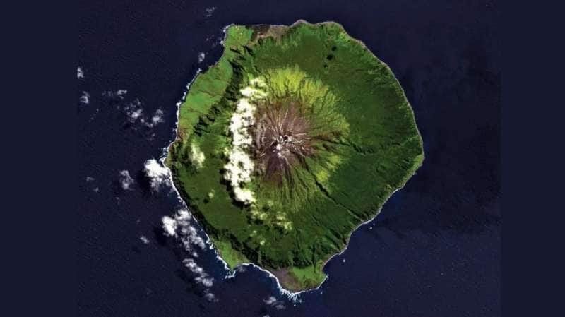 Tristan Da Cunha: உலகின் மிக தொலை தூர தீவு... படங்களை வெளியிட்ட நாசா..!!