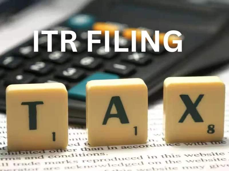 ITR FIling: யாரெல்லாம் ITR தாக்கல் செய்ய வேண்டும்? காலக்கெடு, அபராத விவரங்கள் என்ன?