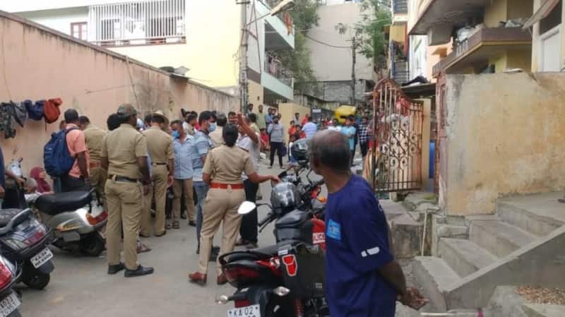 பெண்ணை 30 துண்டுகளாக வெட்டி... பிரிட்ஜில் வைக்கப்பட்ட உடல் பாகங்கள் - பின்னணி என்ன?
