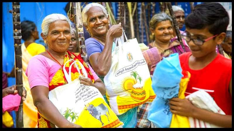 தீபாவளிக்கு முன்பே ரேஷன் கடைகளில் 2 கிலோ சர்க்கரை, 10 கிலோ அரிசி இலவசம் -முதல்வர் உறுதி