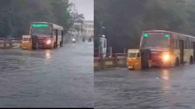 Chennai Rains : மழை வெள்ளத்தில் சிக்கிய ஆட்டோ.. பேருந்து ஓட்டுனர் செய்த உதவி..வைரல் வீடியோ! title=