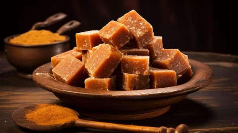 நீரிழிவு நோயாளிகள் வெல்லம் சாப்பிடலாமா? சுகாதார நிபுணர்கள் கூறுவது என்ன?