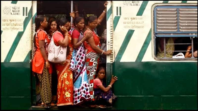 ரயில் பயணிகளின் கவனத்திற்கு.. பெண்களுக்கு சிறப்பு சலுகை.. வந்தது புதிய விதி