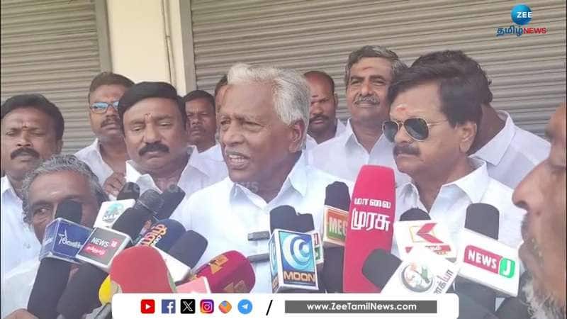 Sengottaiyan is doing his duties correctly says KP Munusamy