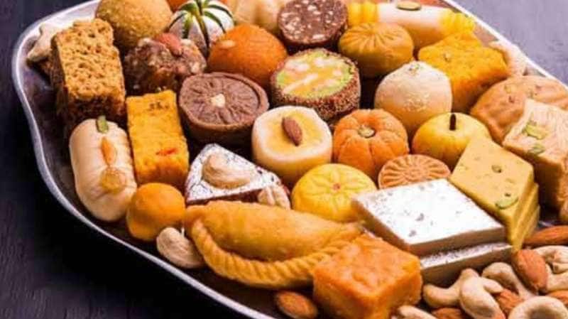 இந்த நேரத்தில் இனிப்பு சாப்பிட்டால் உடலில் பெரிய பாதிப்பு ஏற்படாது!