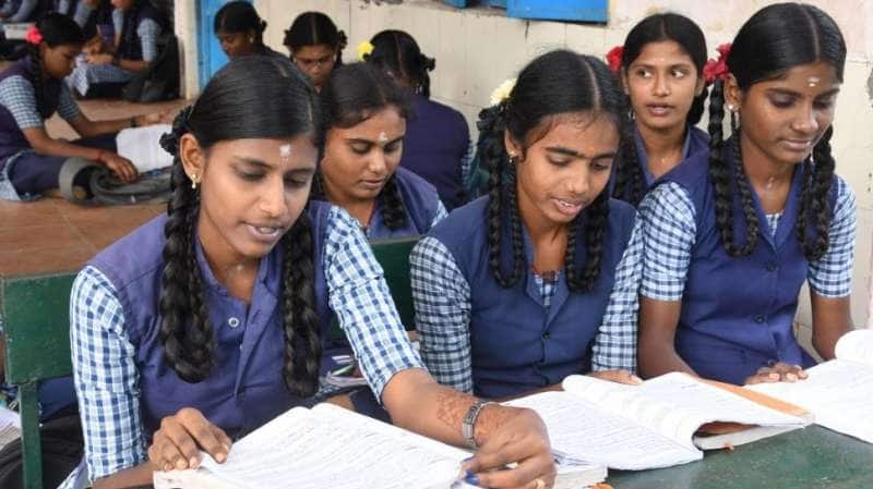 +2 ரிசல்ட்.. அதிக மதிப்பெண் எடுத்தது யார்? முதலிடத்தில் இருக்கும் மாவட்டம் எது? முழு லிஸ்ட்! 