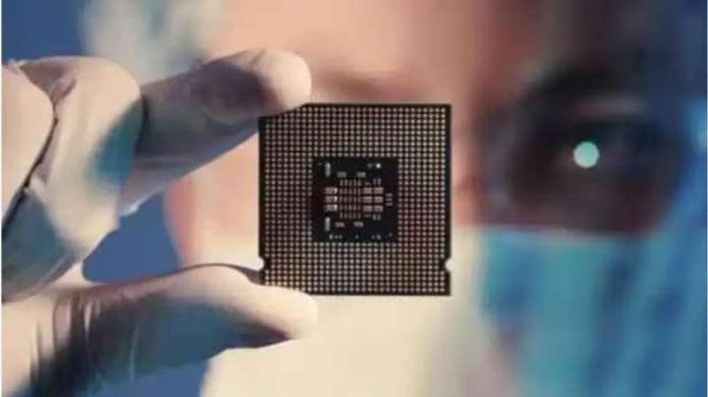 HCL-Foxconn: புதிய செமிகண்டக்டர் உற்பத்தி அலகுக்கு மத்திய அமைச்சரவை ஒப்புதல்